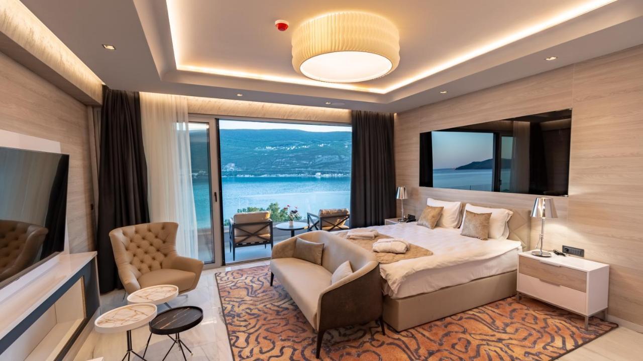 Garni Hotel Kruso Herceg Novi Luaran gambar